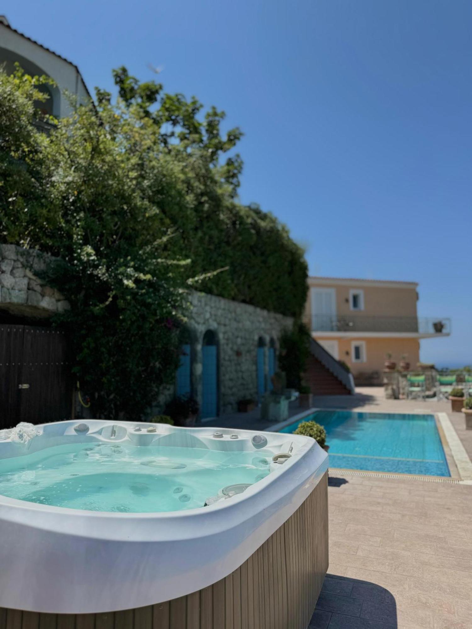 Poggio Del Sole Hotell Forio di Ischia Exteriör bild